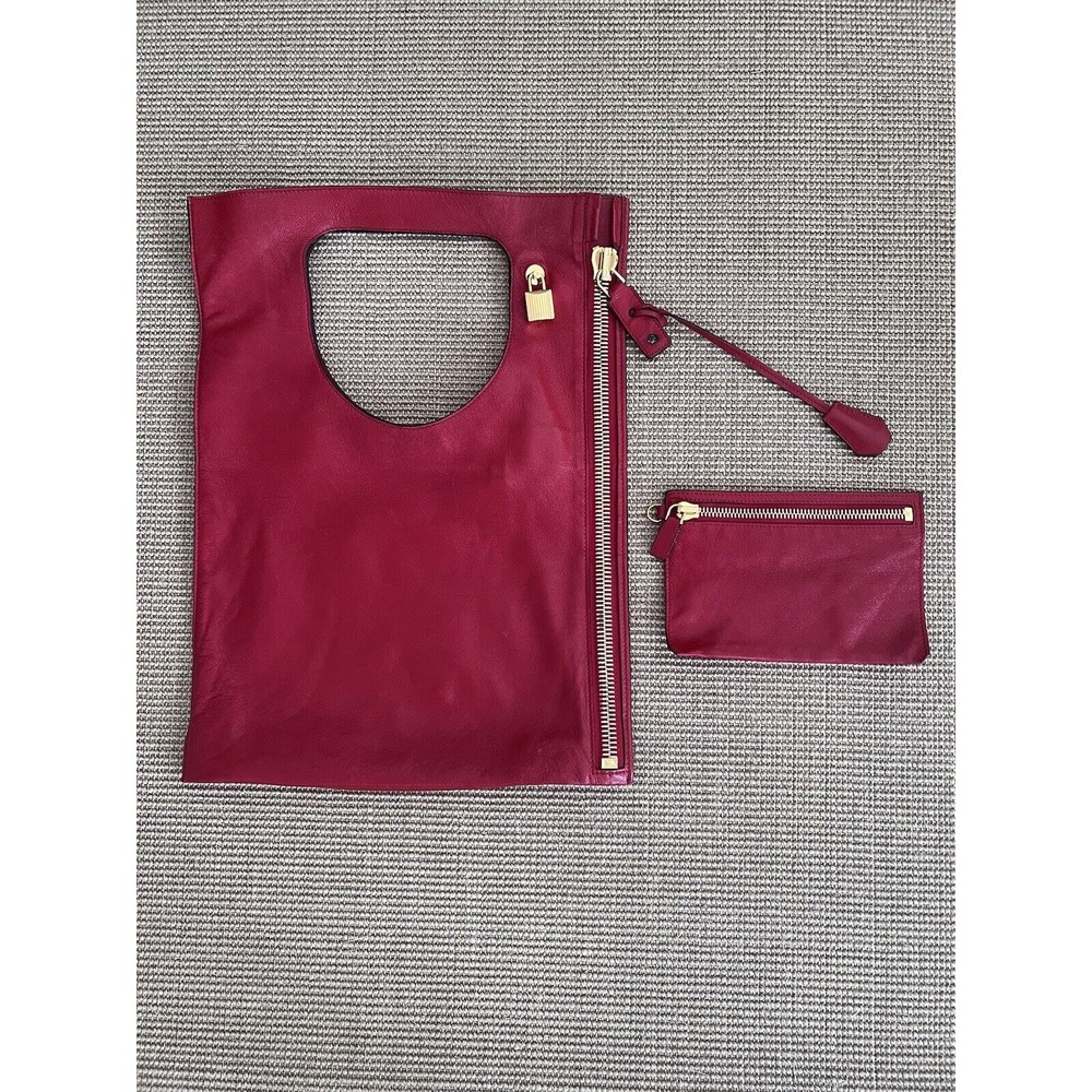 Tom Ford Alix Red Leather Padlock Flat Zip Foldover Bag Clutch Shoulder Handbag